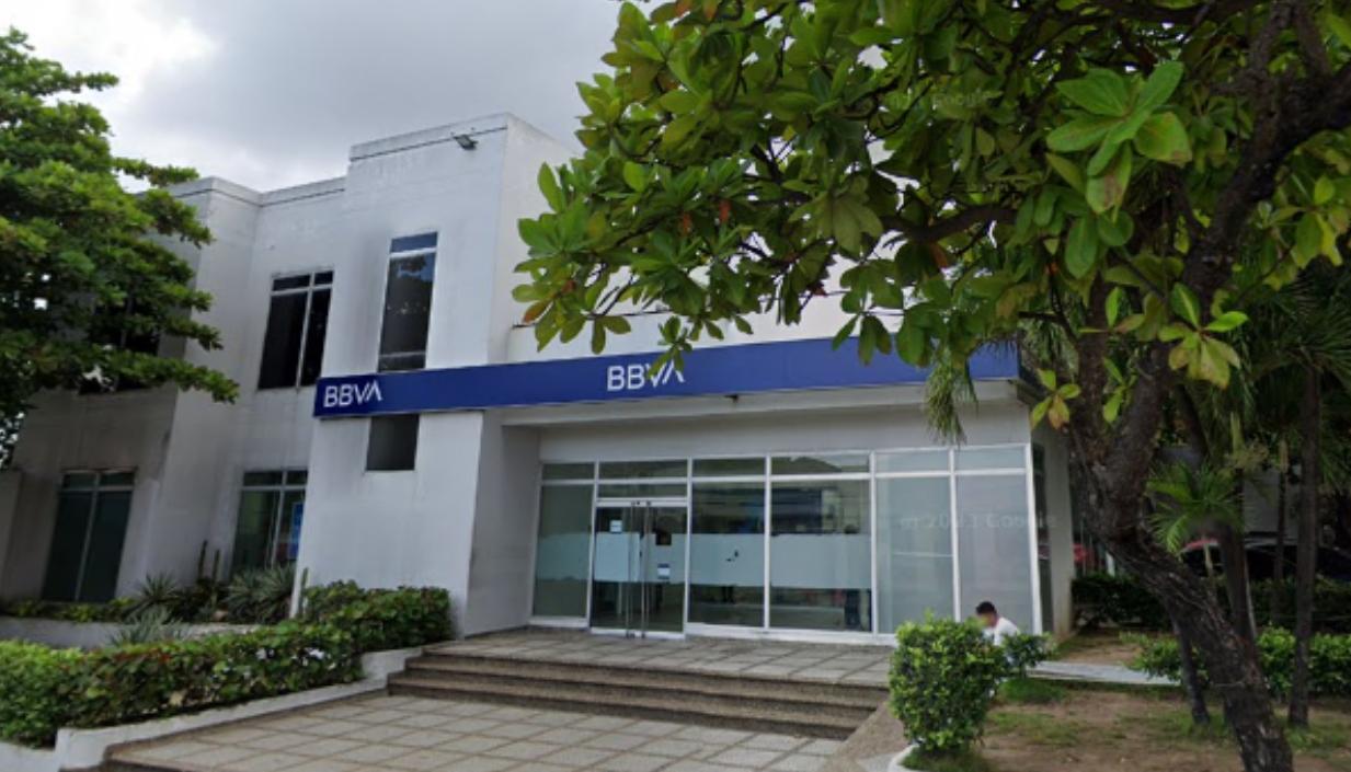 Sucursal BBVA asaltada hoy en Barranquilla. 