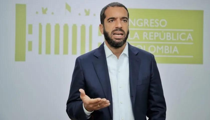 Exsenador Arturo Char.