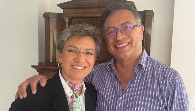 El Presidente Gustavo Petro junto a la Alcaldesa Claudia López.