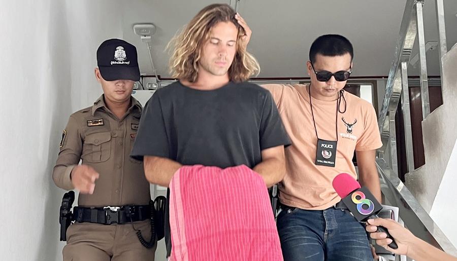 Daniel Sancho siendo arrestado por las autoridades tailandesas.