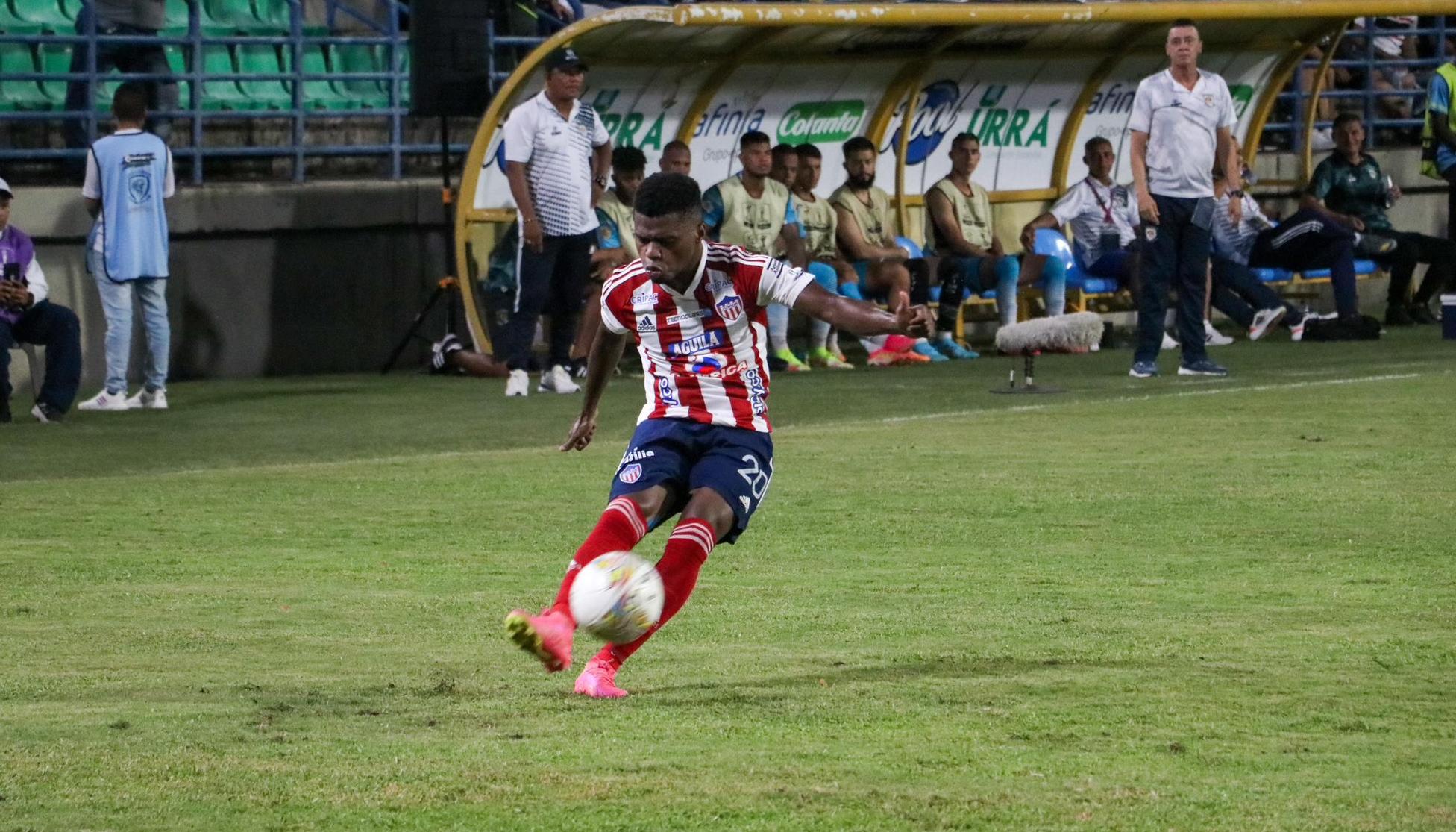 Déiber Caicedo fue nuevamente el jugador más rescatable del Junior.