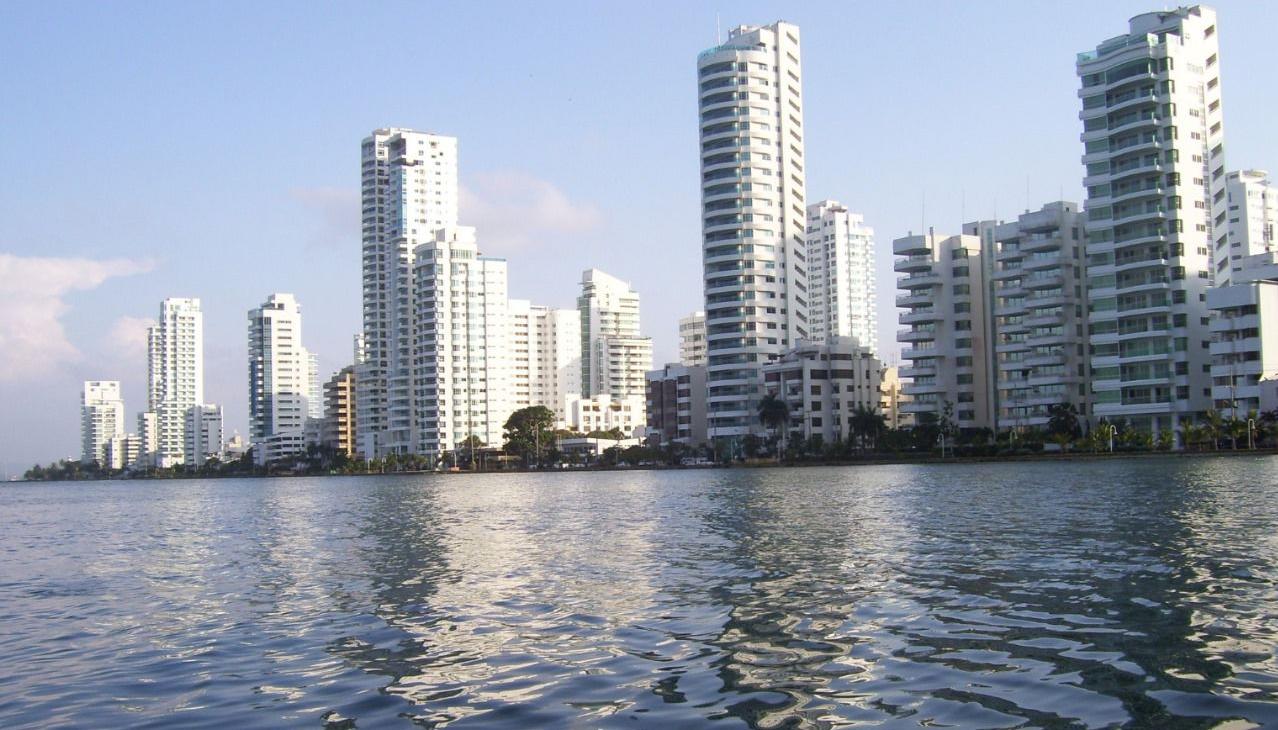 El nivel máximo de la marea en Cartagena llegaría este domingo a los 64 centímetros