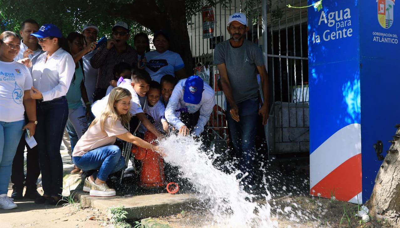 La Gobernadora Elsa Noguera.