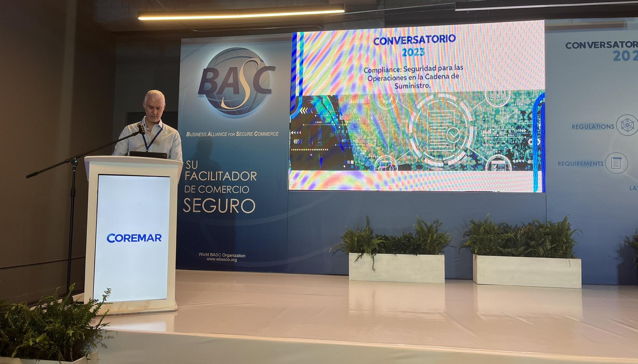 Alberto Vives, gerente de la Andi regional.
