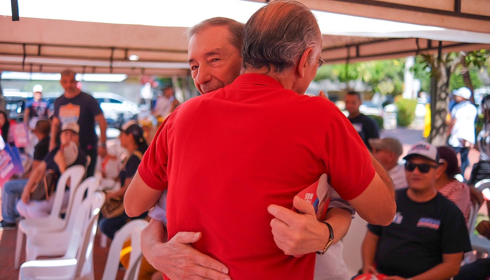 Candidato a la Gobernación del Atlántico, Eduardo Verano y Fuad Char, dirigente del partido Cambio Radical.