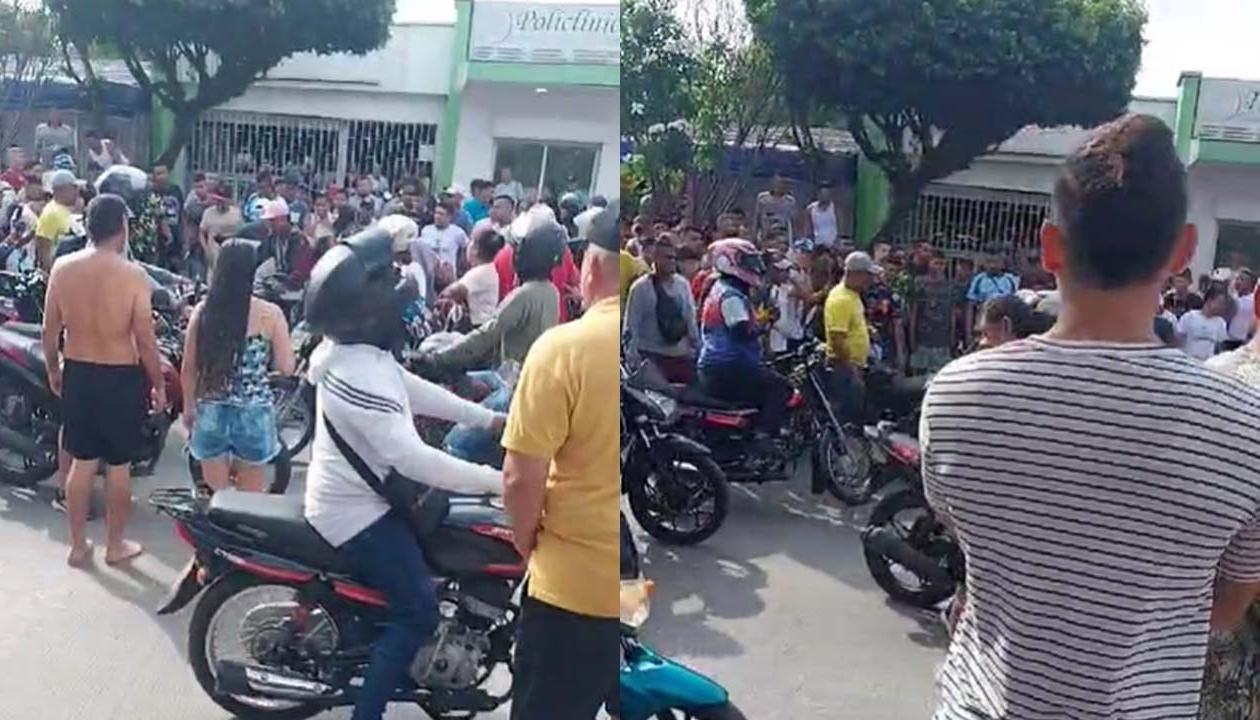 La comunidad salió a auxiliar a la persona herida.
