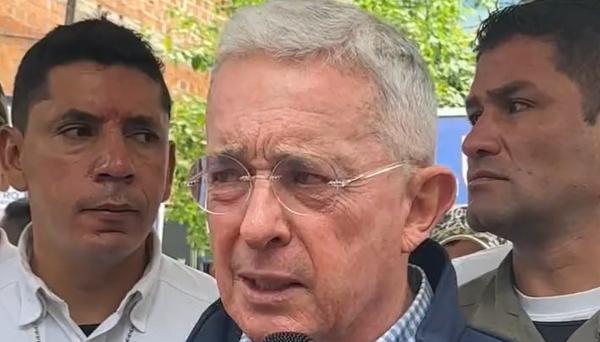 El expresidente Álvaro Uribe Vélez.
