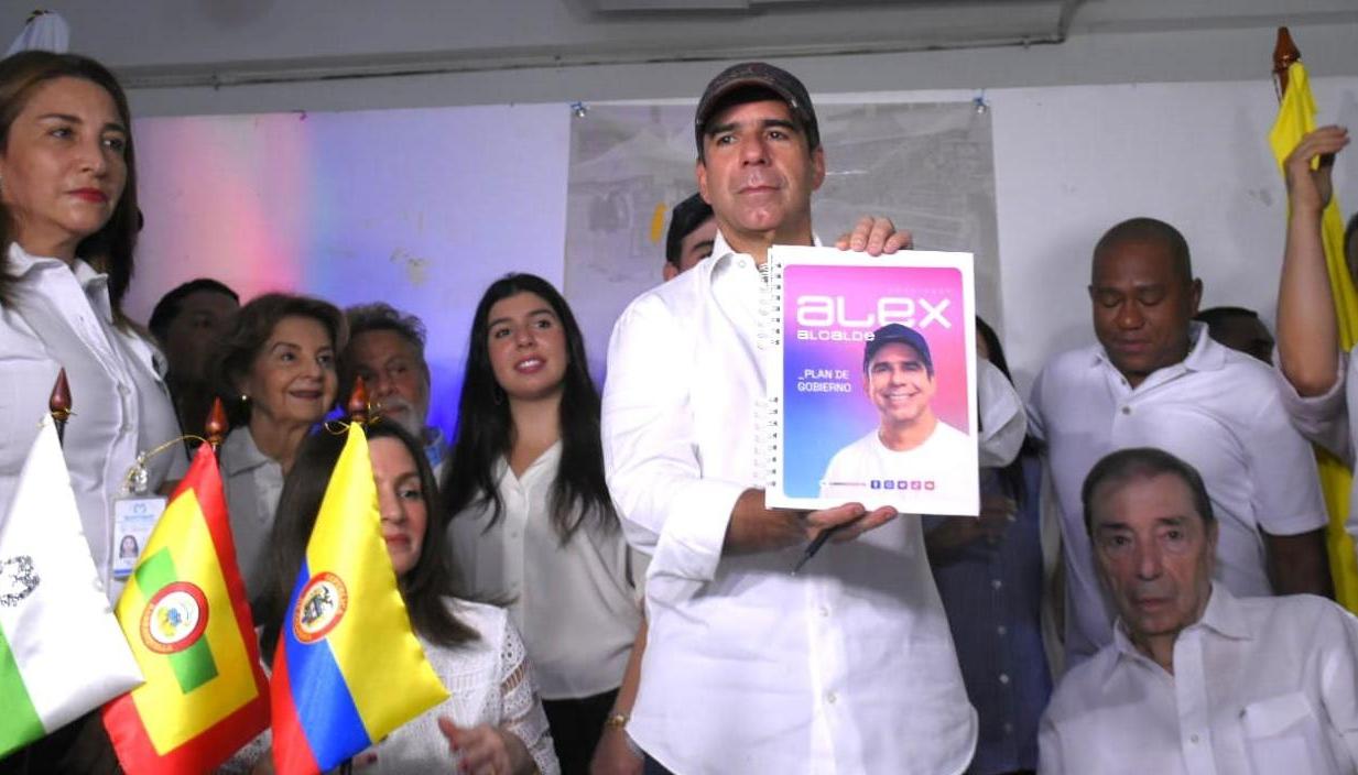 Alejandro Char Chaljub inscribió su candidatura a la Alcaldía de Barranquila por Cambio Radical