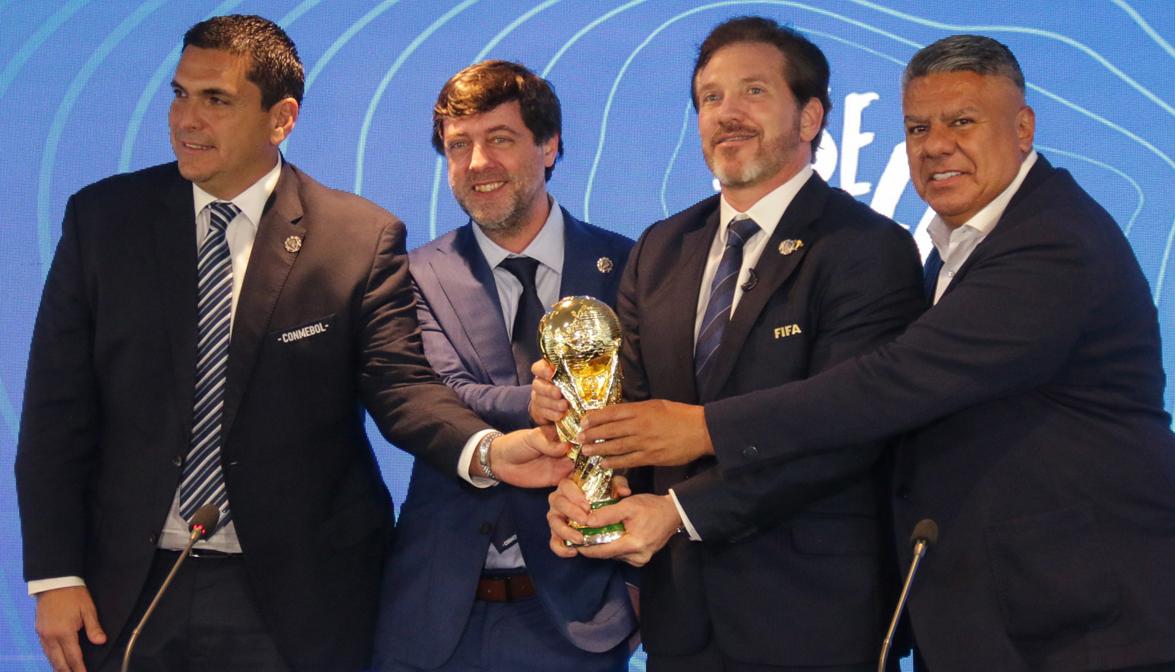 Robert Harrison, Ignacio Alonso, Alejandro Domínguez y Claudia Tapia, dirigentes de la Conmebol.