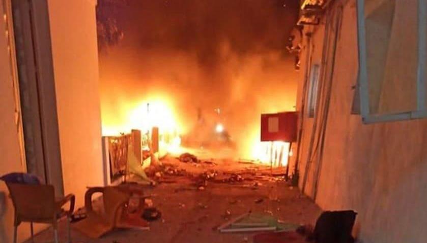 El Hospital Al Ahli de Gaza en llamas tras el bombardeo