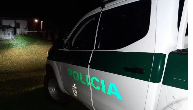 La Policía del Cauca en la zona del hallazgo de los cuatro cuerpos