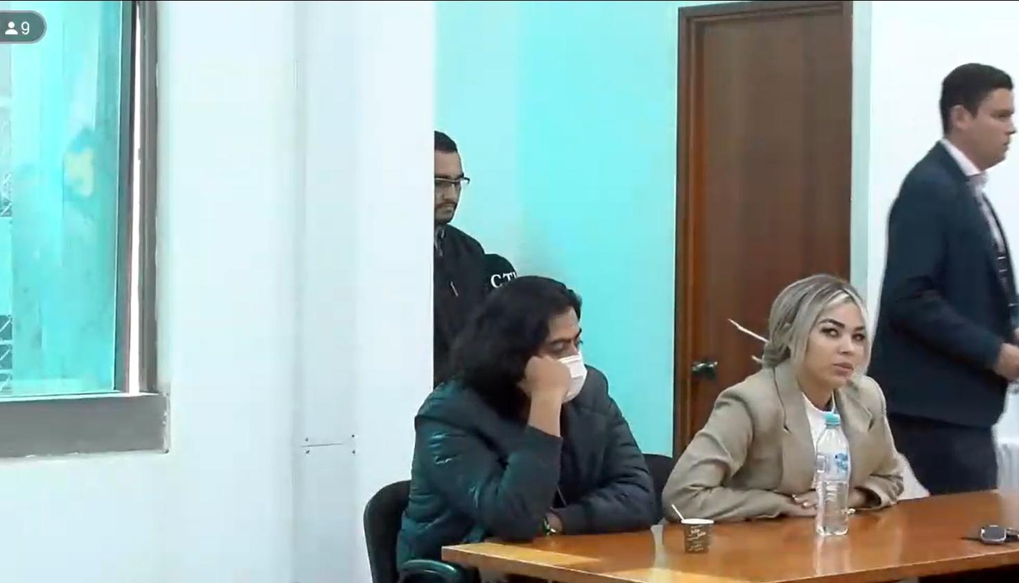 Nicolás Petro y Day Vásquez ante la Fiscalía