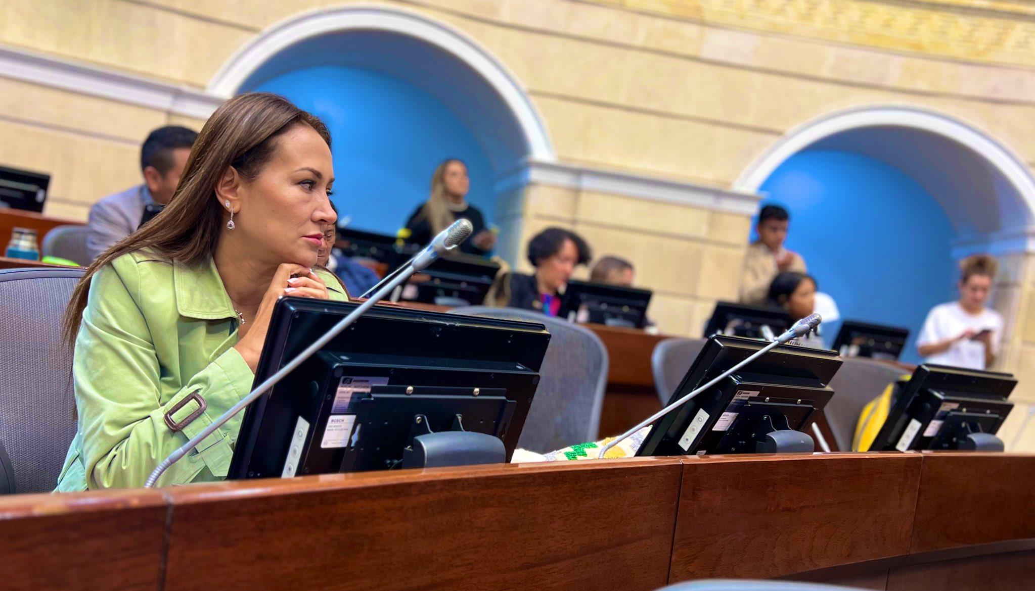 Berenice Bedoya, presidenta de la ASI