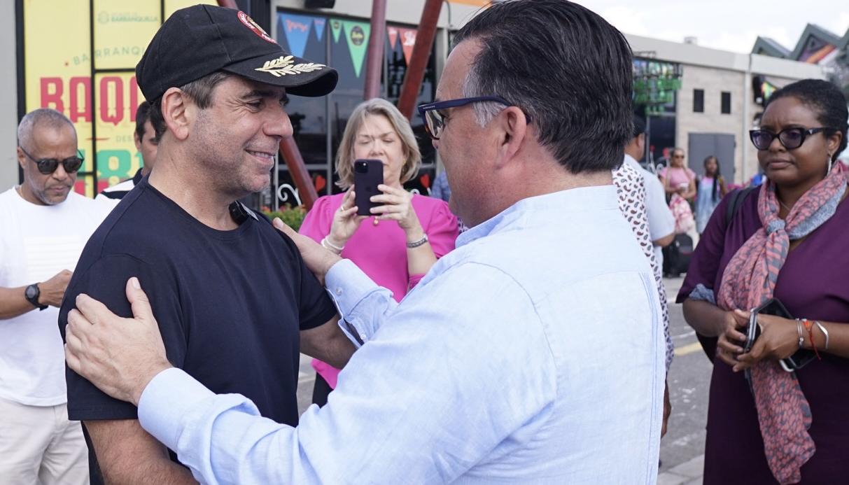 El Alcalde electo de Barranquilla, Alex Char y el Embajador de Estados Unidos en Colombia, Francisco Palmieri.