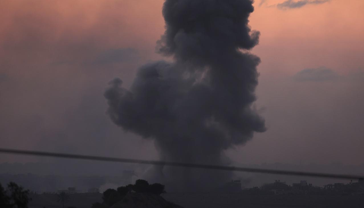 Imagen de bombardeo en la Franja de Gaza.