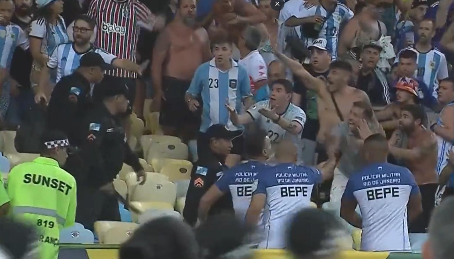 Riña en el estadio Maracaná. 