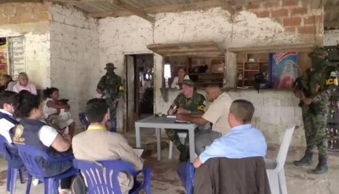 Las Autodefensas Conquistadores de la Sierra Nevada en la reunión con Misión de Apoyo al Proceso de Paz MAPP-OEA