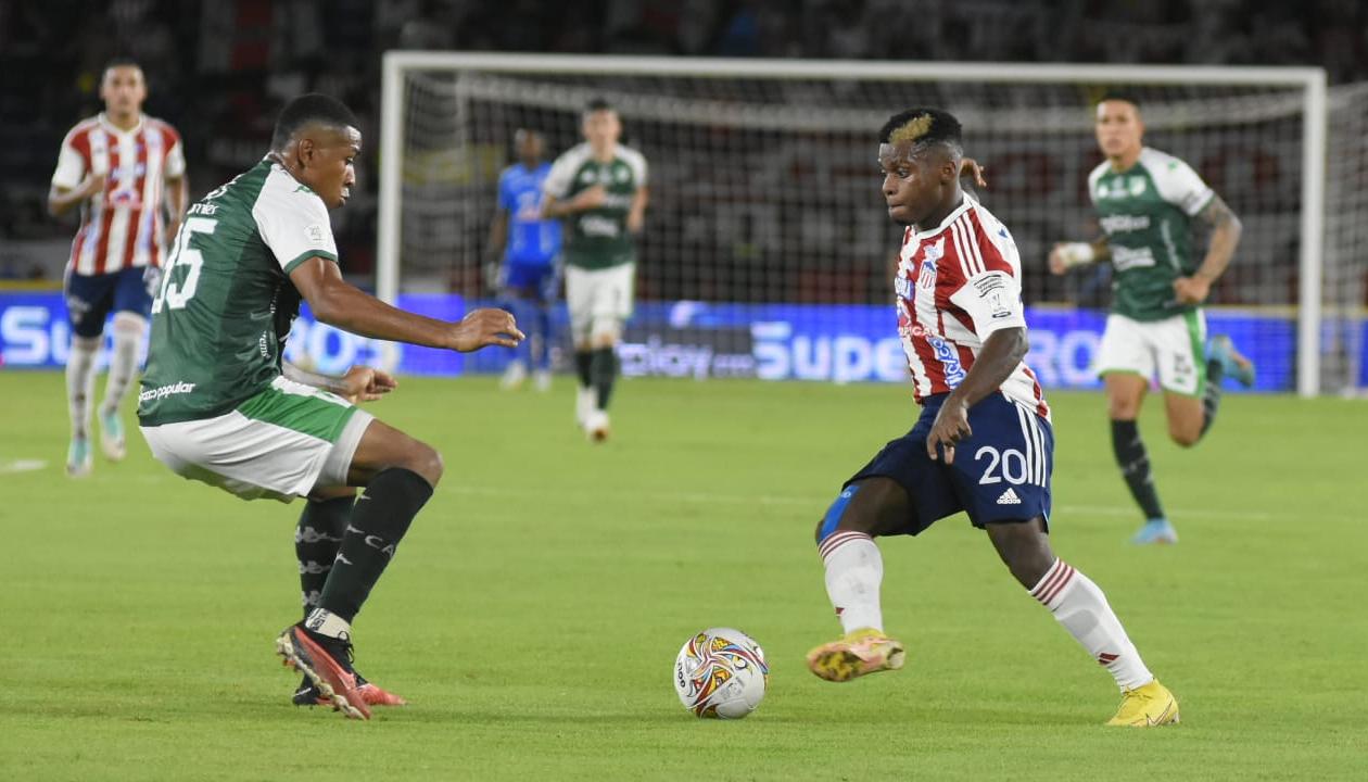 Déiber Caicedo durante el partido que Junior disputó el sábado contra Deportivo Cali.