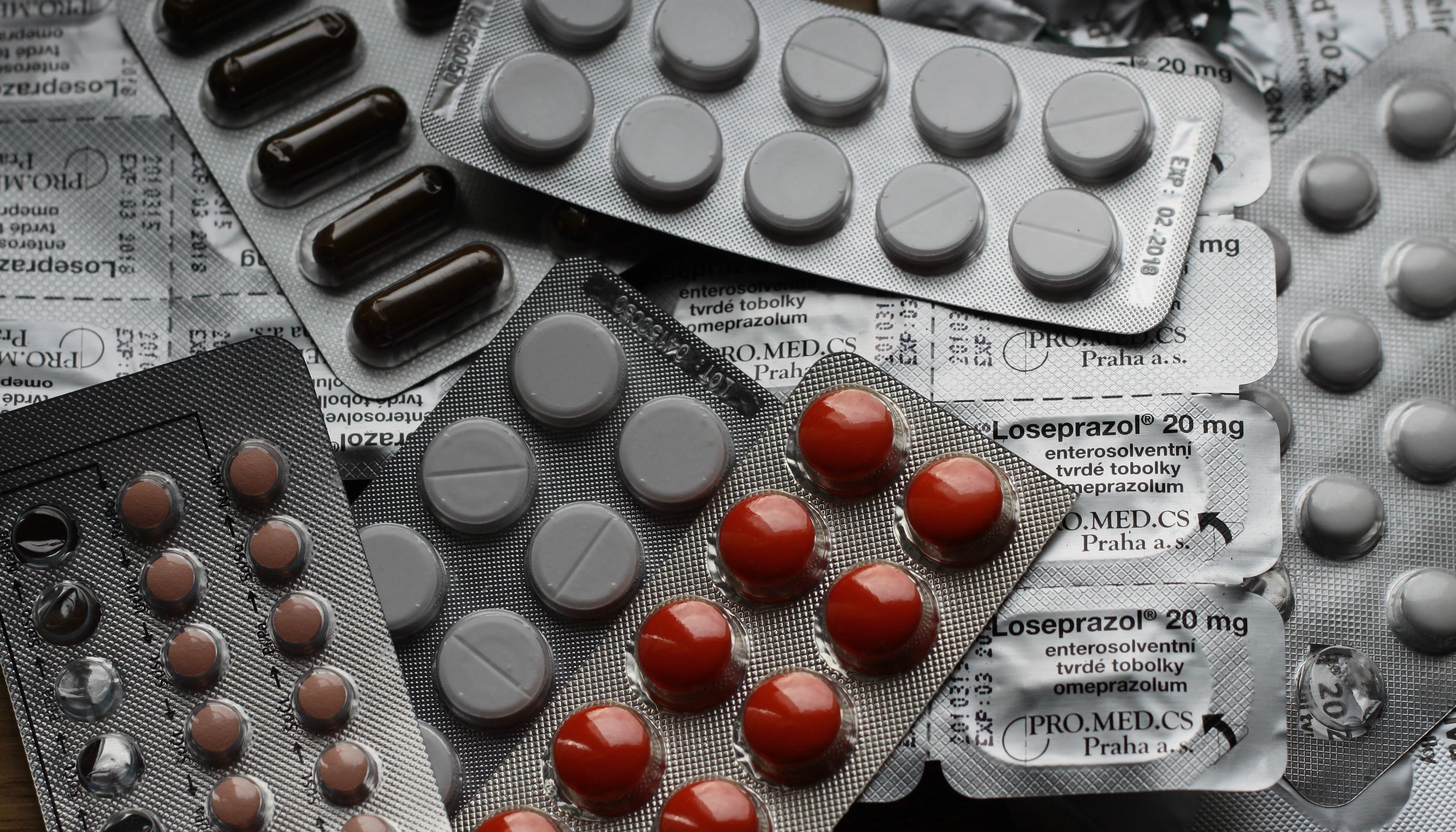 En el país se advierte de desabastecimiento y escasez de medicamentos