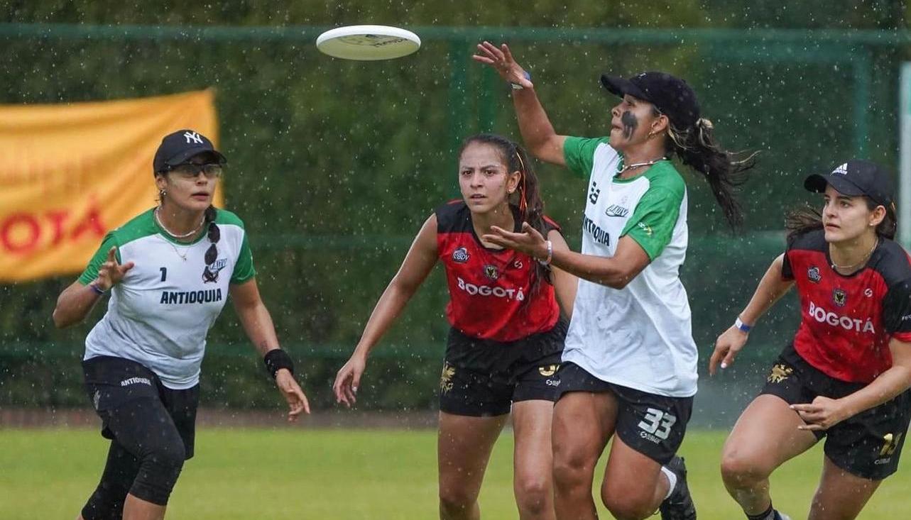 Valeria Cárdenas, una de las jugadoras más destacadas de Ultimate en Colombia. 