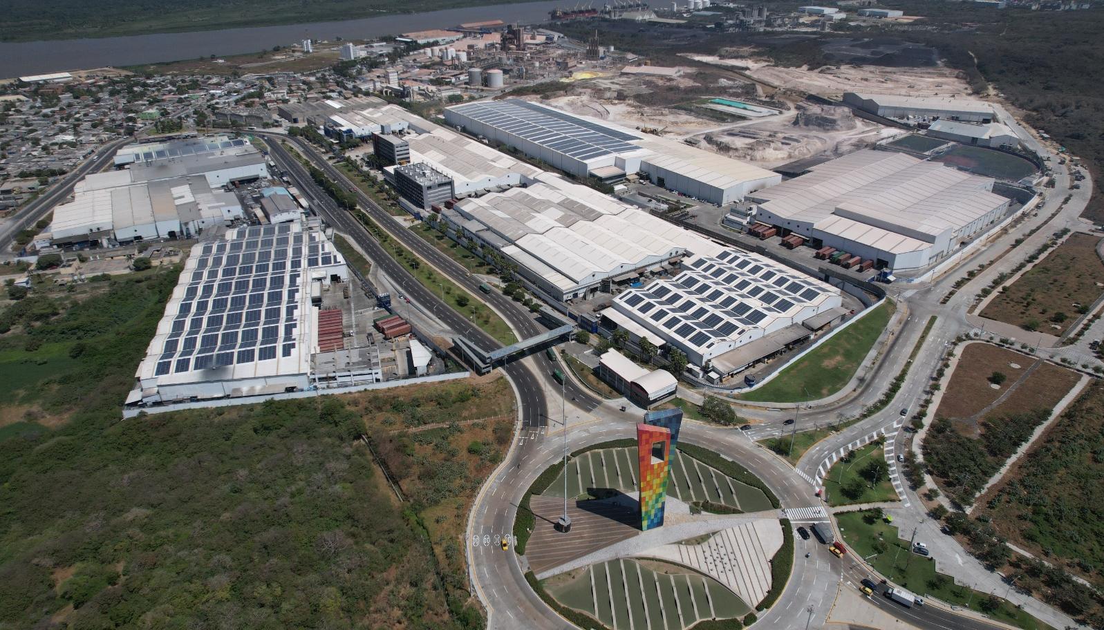 Vista aérea de la compañía Tecnoglass en Barranquilla