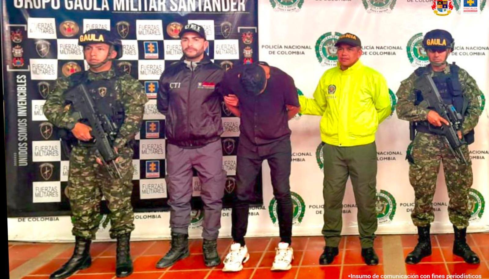 Alias 'Comando Cris'