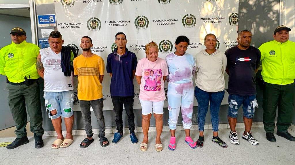 Capturados en operativos de allanamiento en los barrios La Sierrita y Santo Domingo.