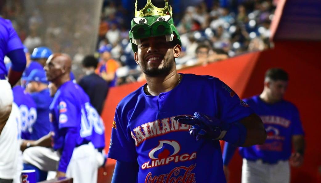 Fabián Pertuz empujó cinco carreras para Caimanes. 