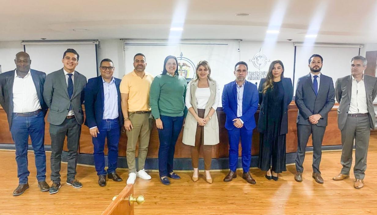 La alcaldesa Virna Jhonson en la sede de la Procuraduría, en Bogotá. 