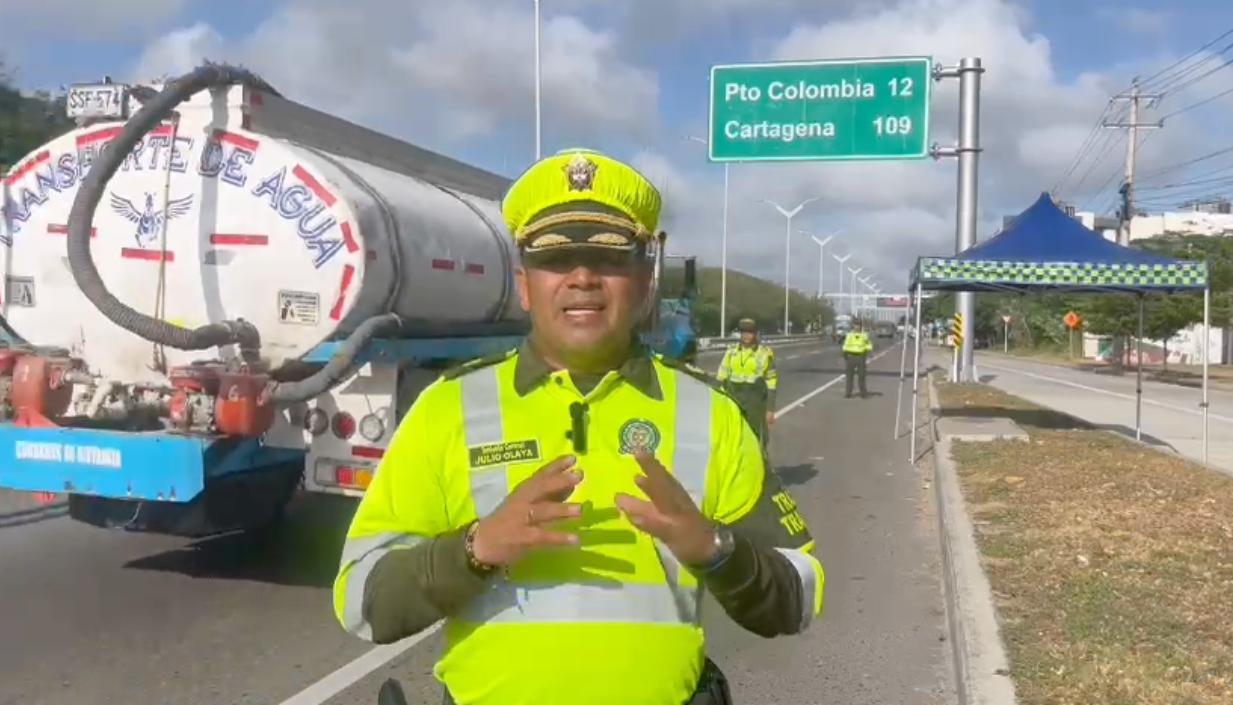 Teniente Coronel Julio Olaya. 
