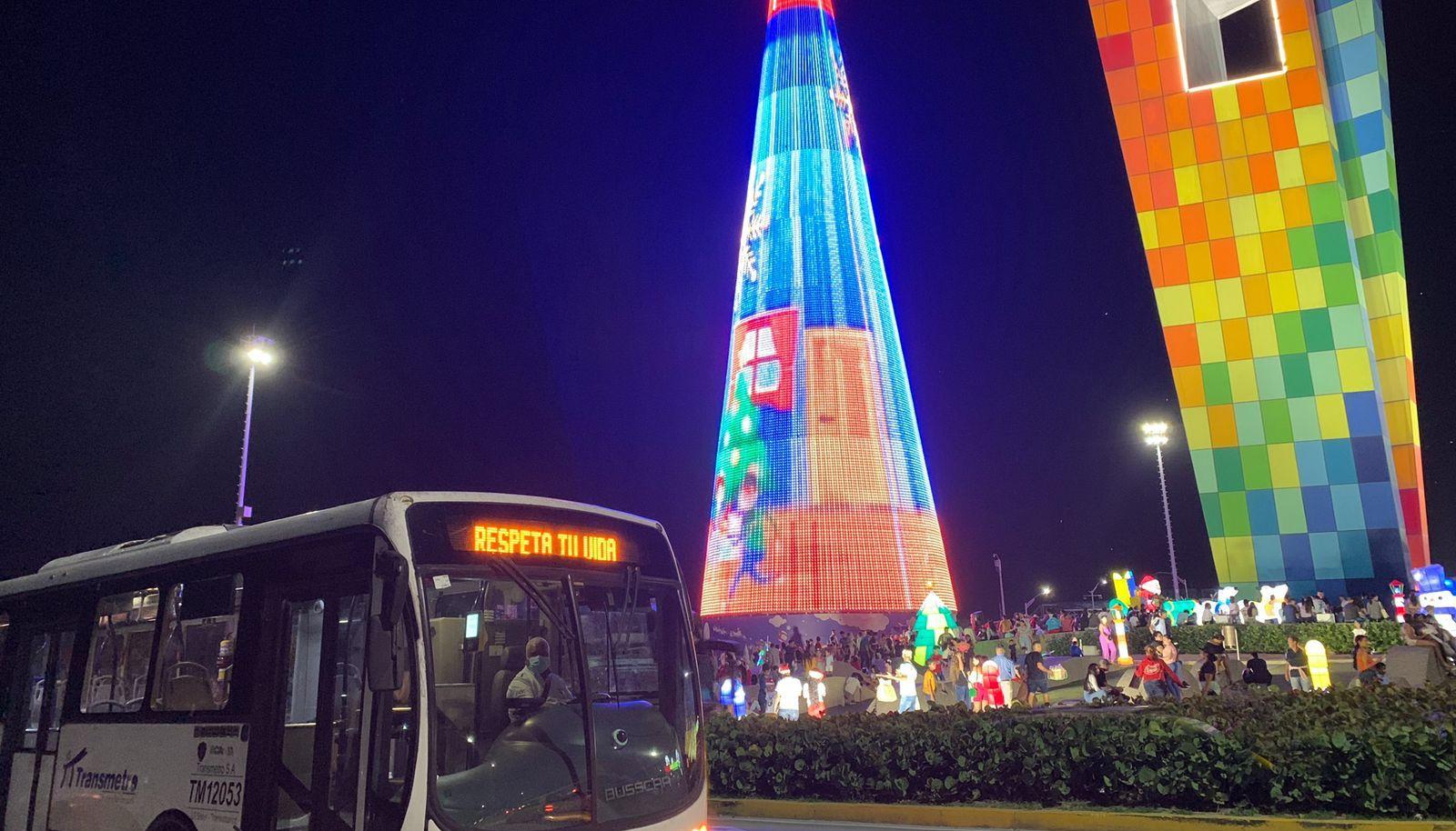 Transmetro en la Ventana al Mundo.