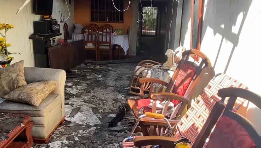 Así quedó la vivienda tras el incendio. 