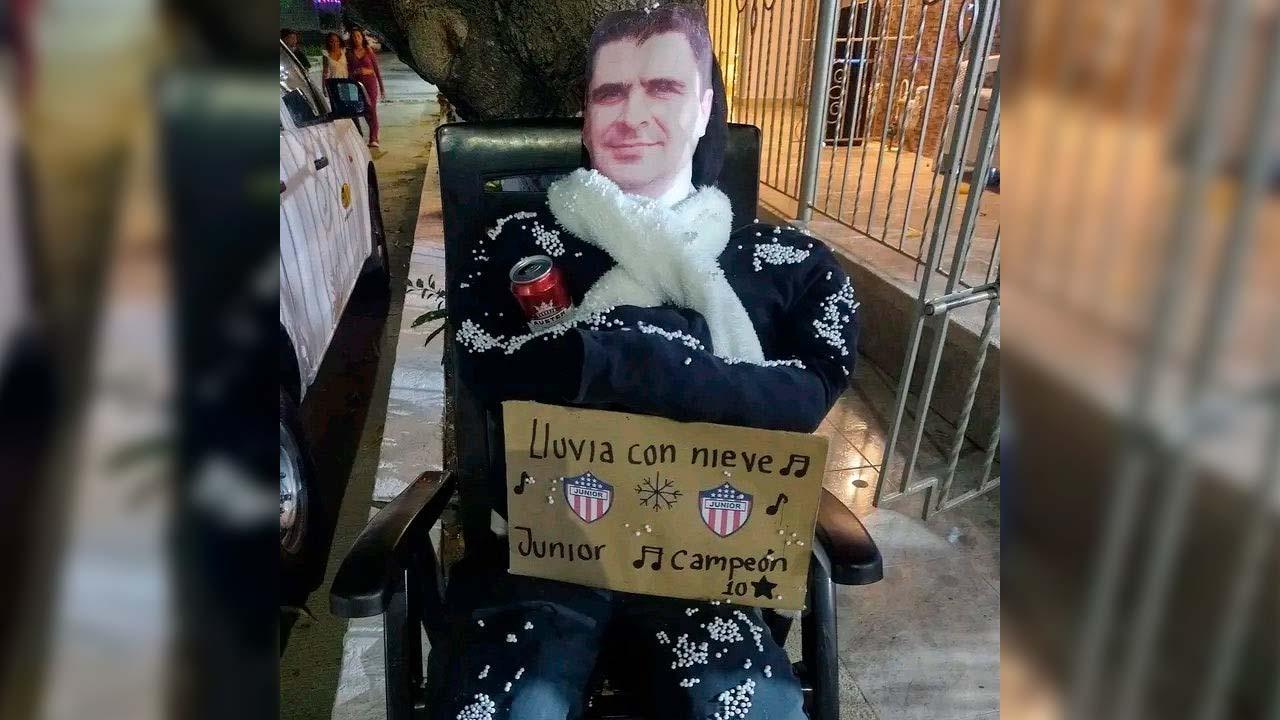 El muñeco de Año Viejo con la cara de Juan Felipe Cadavid. 