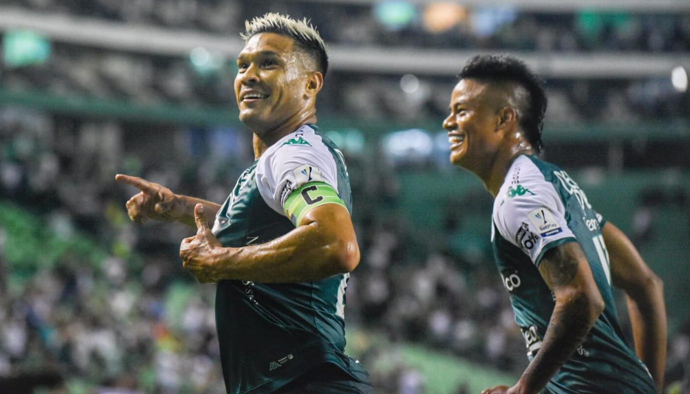 Téofilo Gutiérrez recibió cuatro fechas de suspensión.