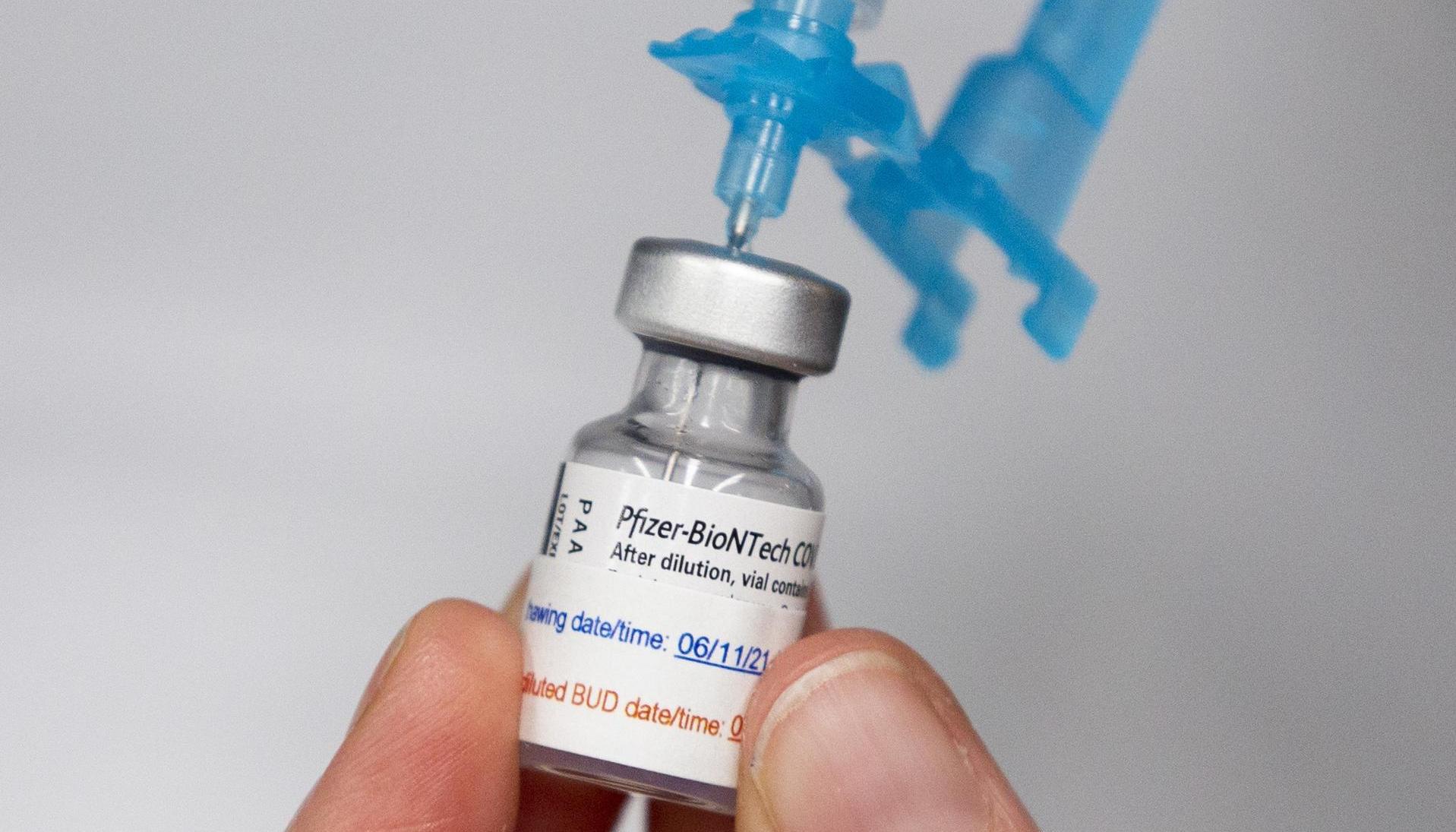 Imagen de archivo de vacuna de Pfizer contra el Covid-19