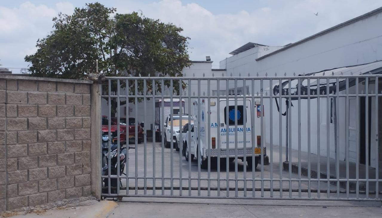 En la Clínica Adela de Char de Soledad se confirmó el deceso de Brayan David Piñeres Artera.