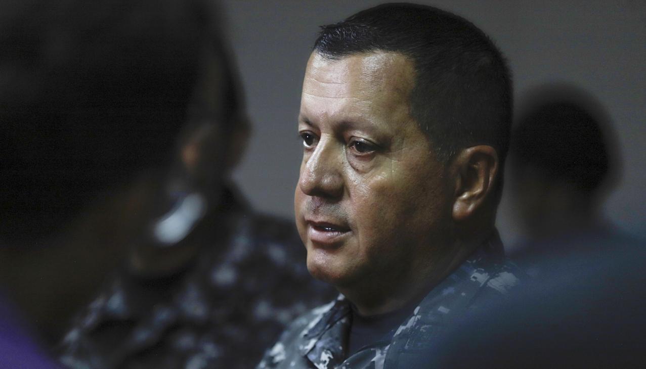 El comandante de la Policía Metropolitana de Guayaquil, general Víctor Herrera Leyva.