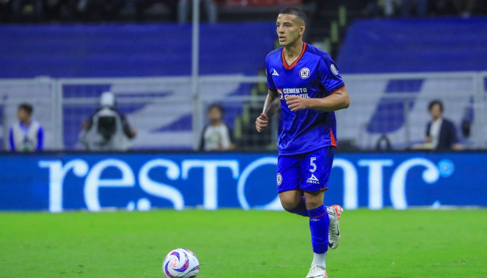 Kevin Castaño llegó a Cruz Azul en junio de 2023 procedente de Águilas Doradas.