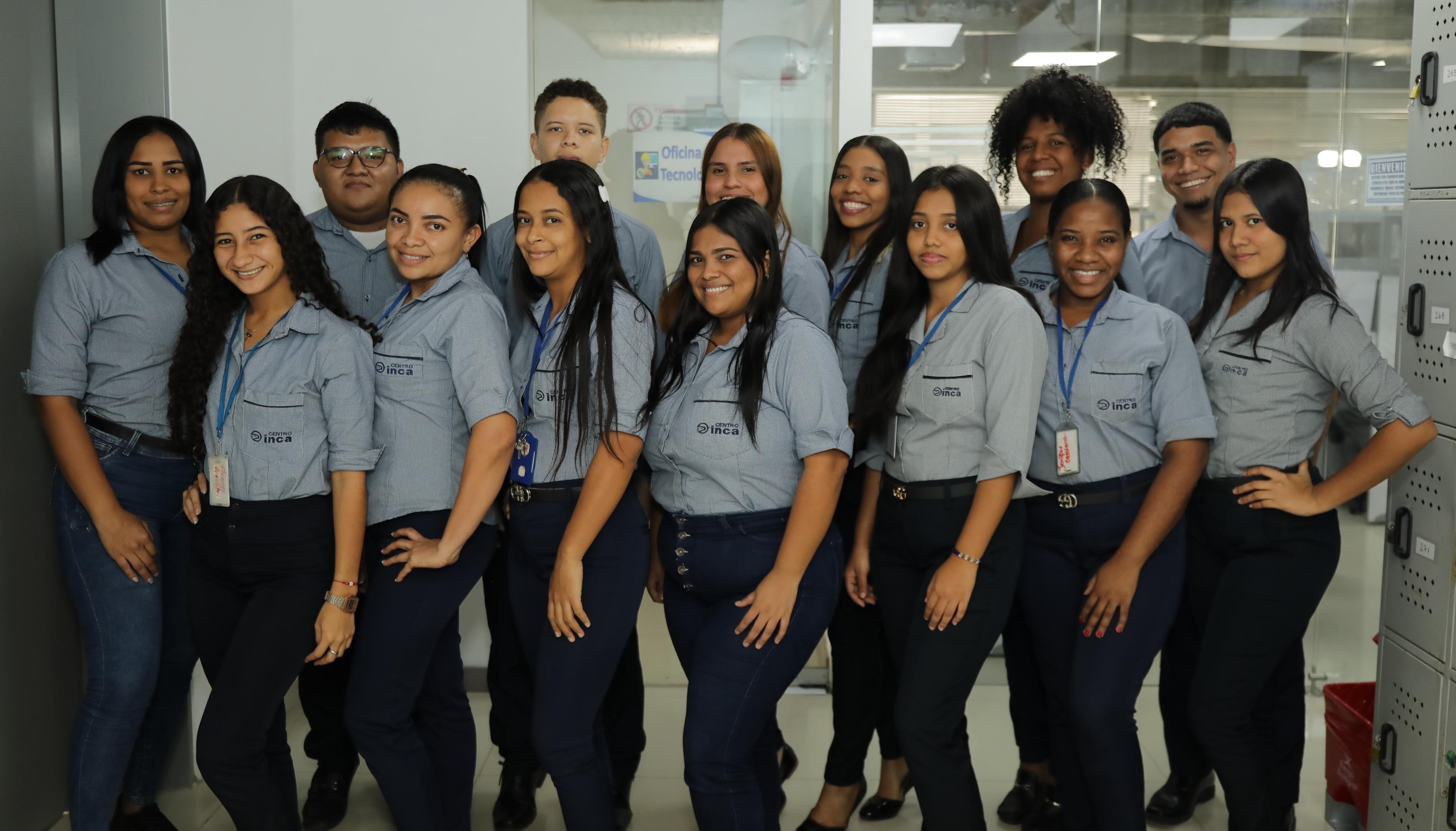 Estudiantes del Centro Inca