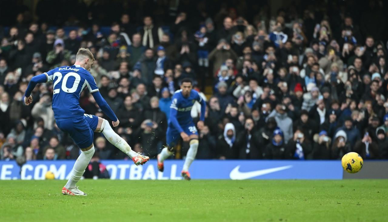 Momento del gol de Cole Palmer.