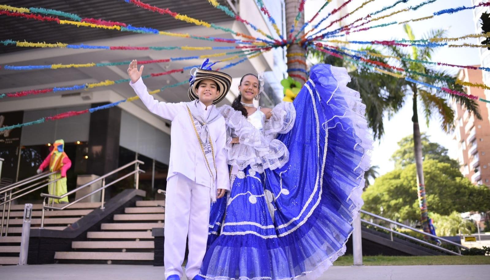 Mariana Zabaleta y Samuel Bermúdez, Reyes Infantiles del Carnaval de Periodistas 2024.