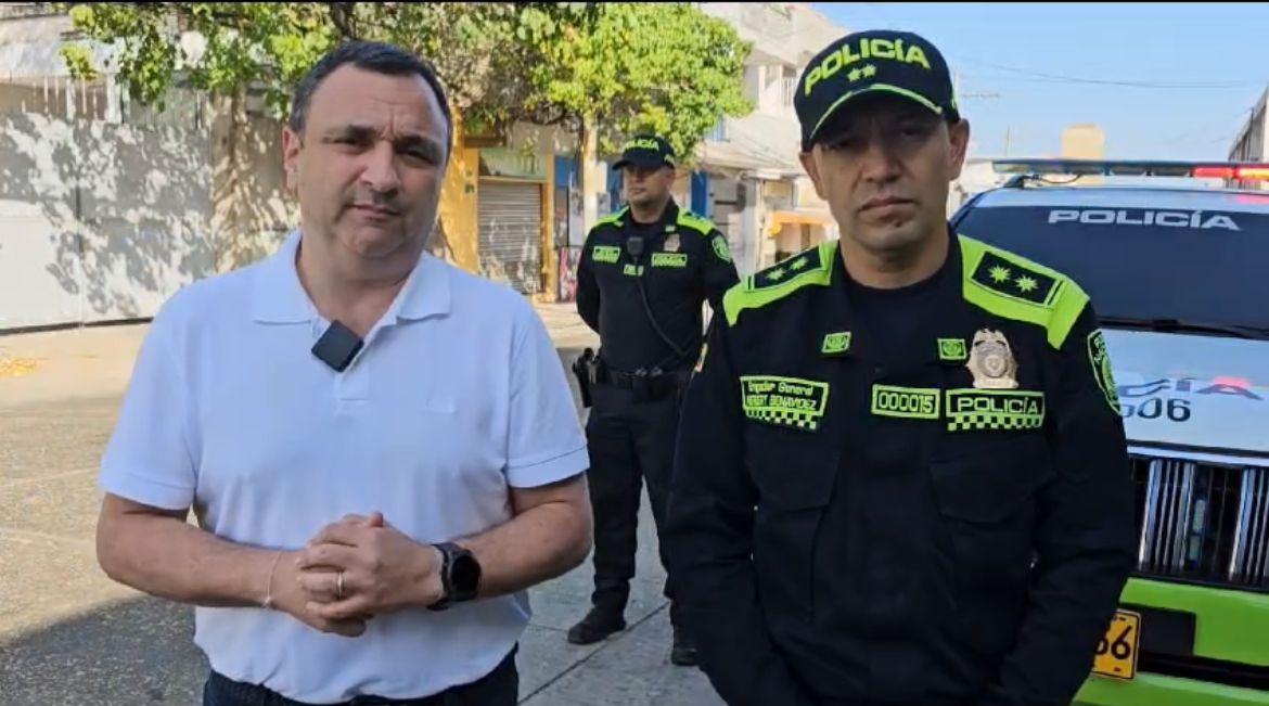 Yesid Turbay Pereira, Secretario Distrital de Seguridad; y el Brigadier General Herbert Benavidez, comandante de la Mebar. 
