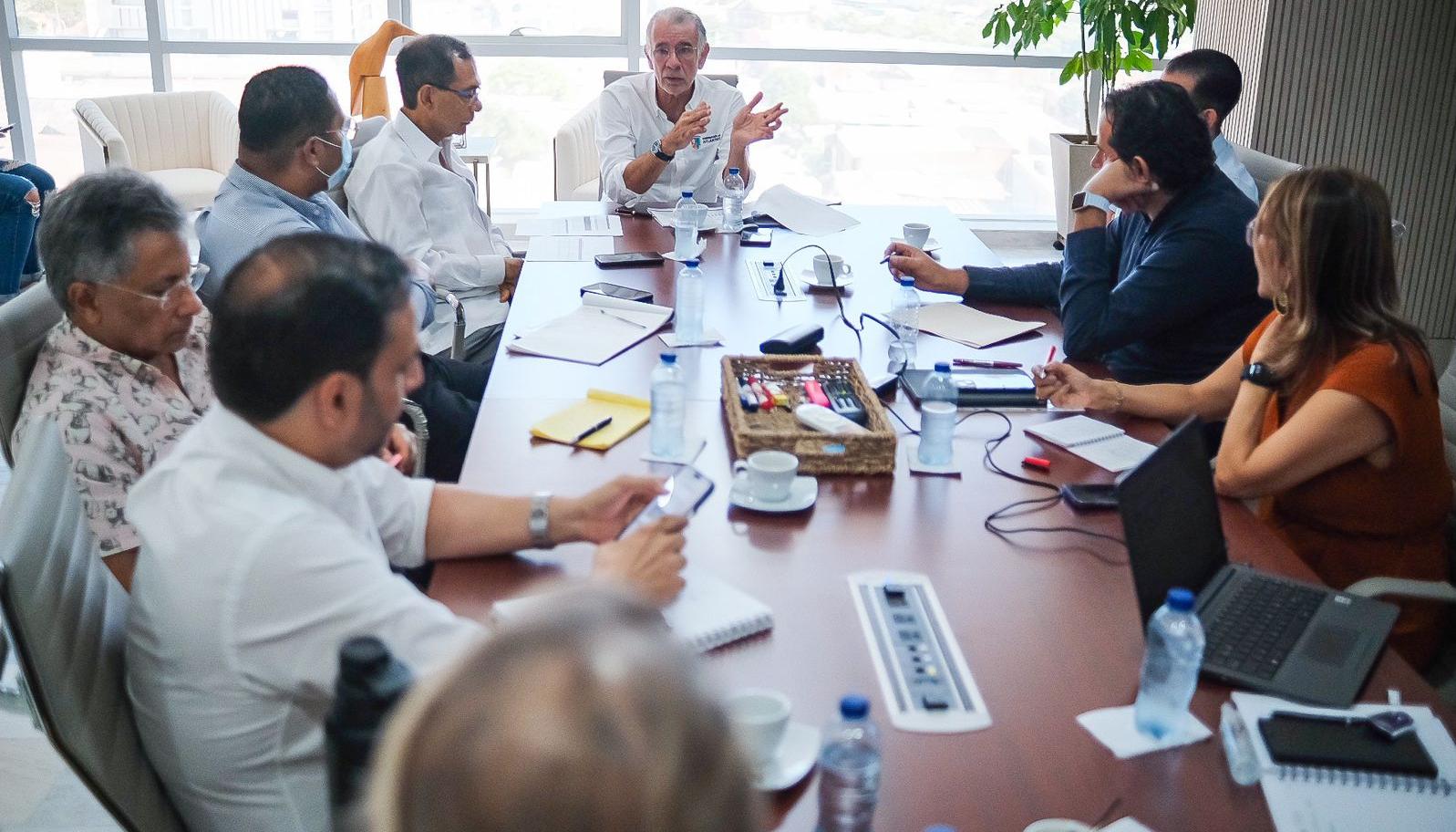 La reunión entre el gobernador Verano y representantes de universidades