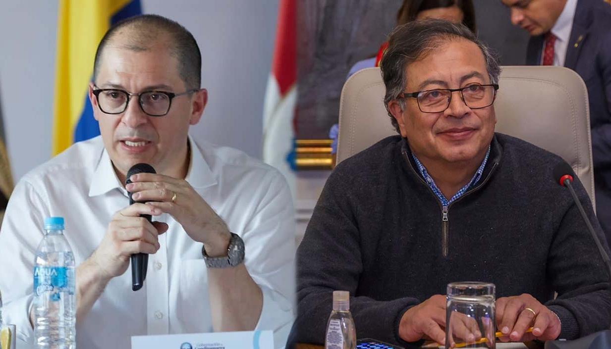 El fiscal General Francisco Barbosa y el presidente Gustavo Petro