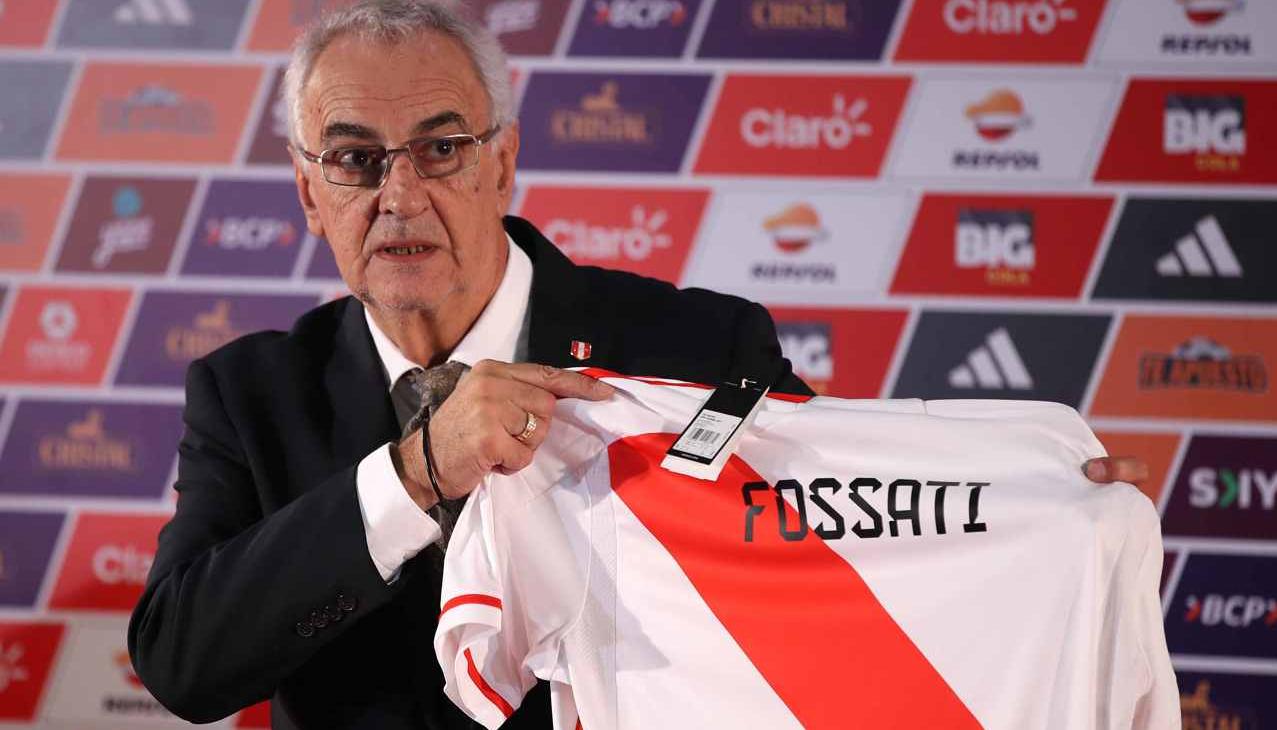 Jorge Fossati reemplaza en el cargo a Juan Reynoso. 