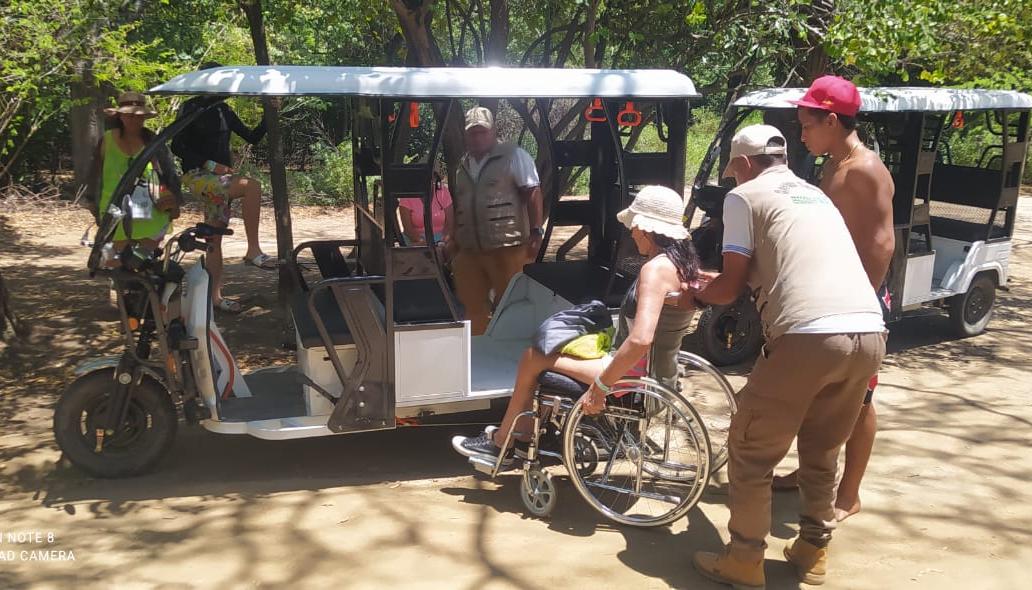 El Parque Tayrona implementó los eco taxis o vehículos eléctricos para el transporte de los visitantes en el sector de Bahía Concha