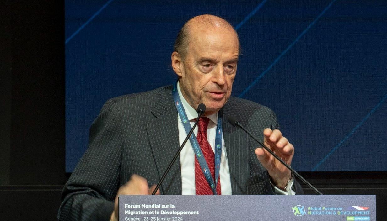 Álvaro Leyva, Canciller. 
