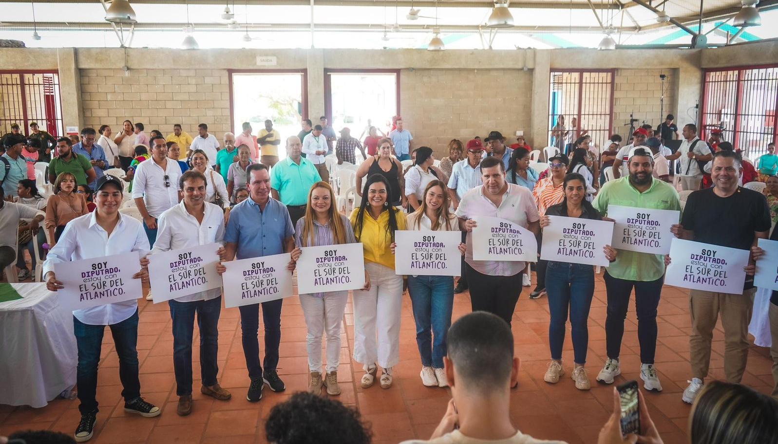 Los disputados sesionaron en Campo de la Cruz.