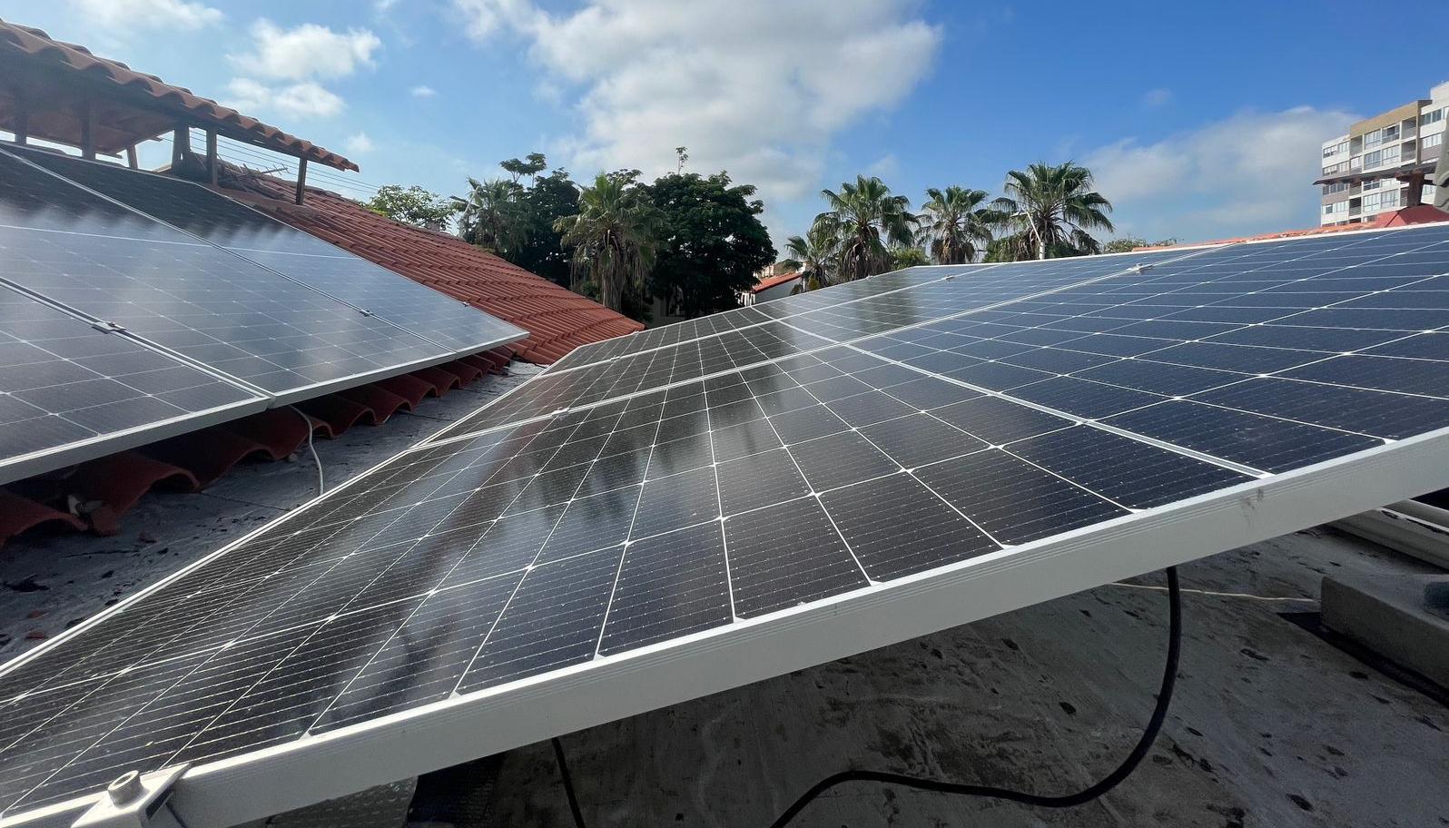 El nuevo servicio de Triple A para instalar paneles solares se denomina A4 Solar