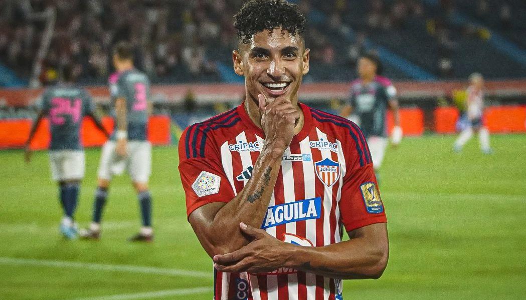 Gabriel Fuentes y la celebración de su gol al estilo Neymar ante el Medellín.